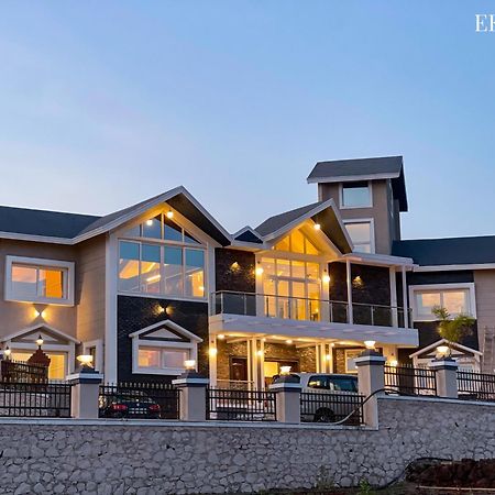 Ekostay Luxe - Highland Villa パンチガニ エクステリア 写真