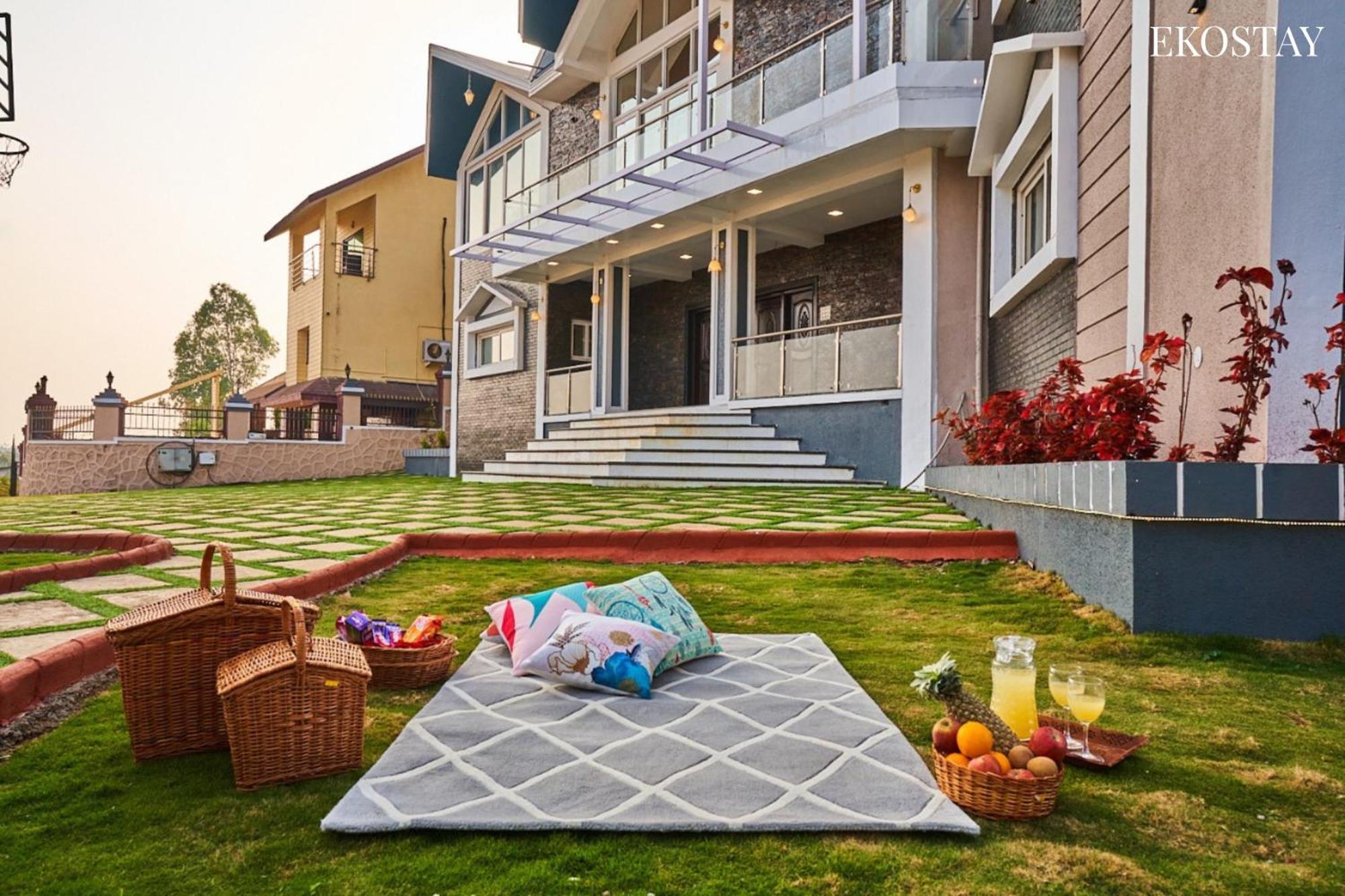 Ekostay Luxe - Highland Villa パンチガニ エクステリア 写真